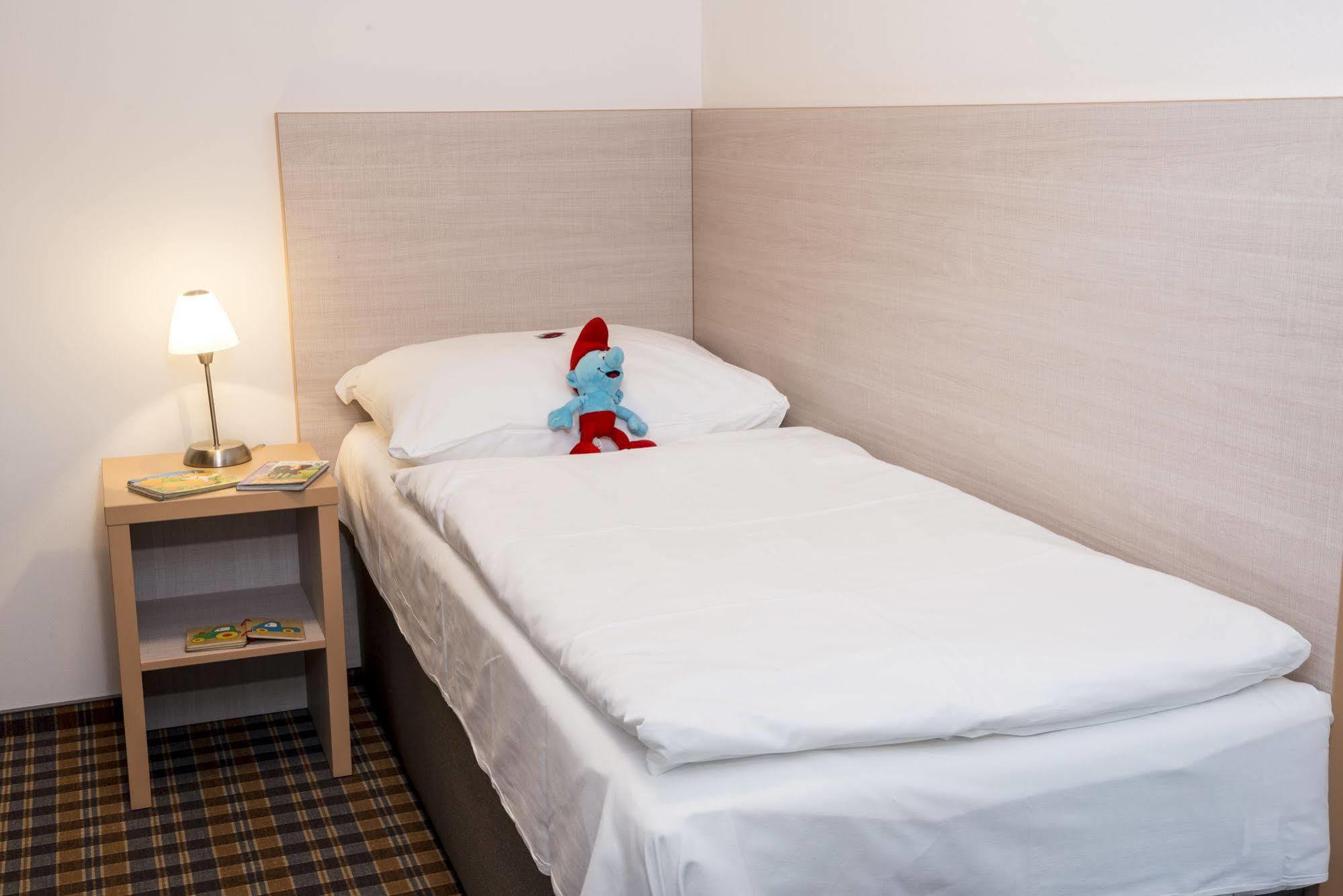 Stachy Horsky Hotel Dobra Chata מראה חיצוני תמונה
